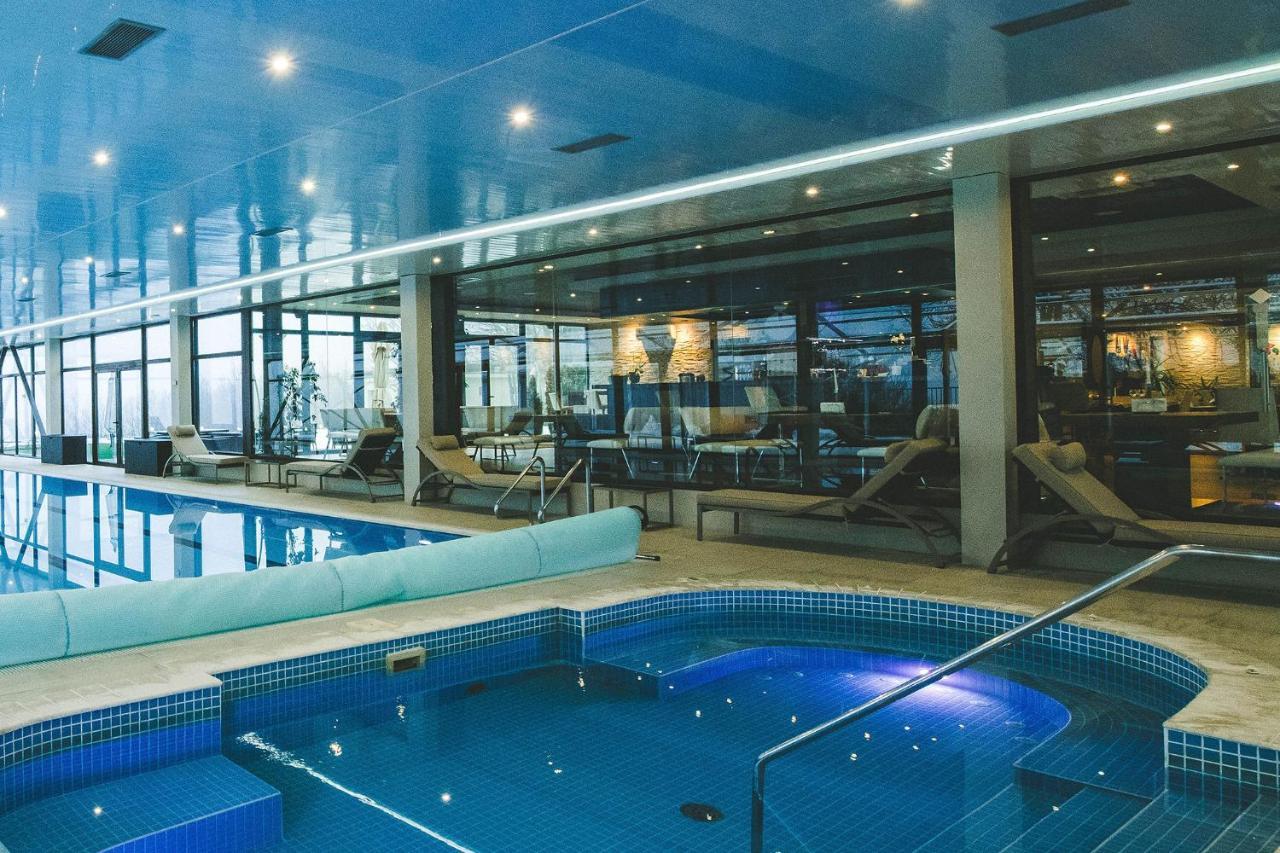 Hotel Villa Ekaterina Vakarel Экстерьер фото