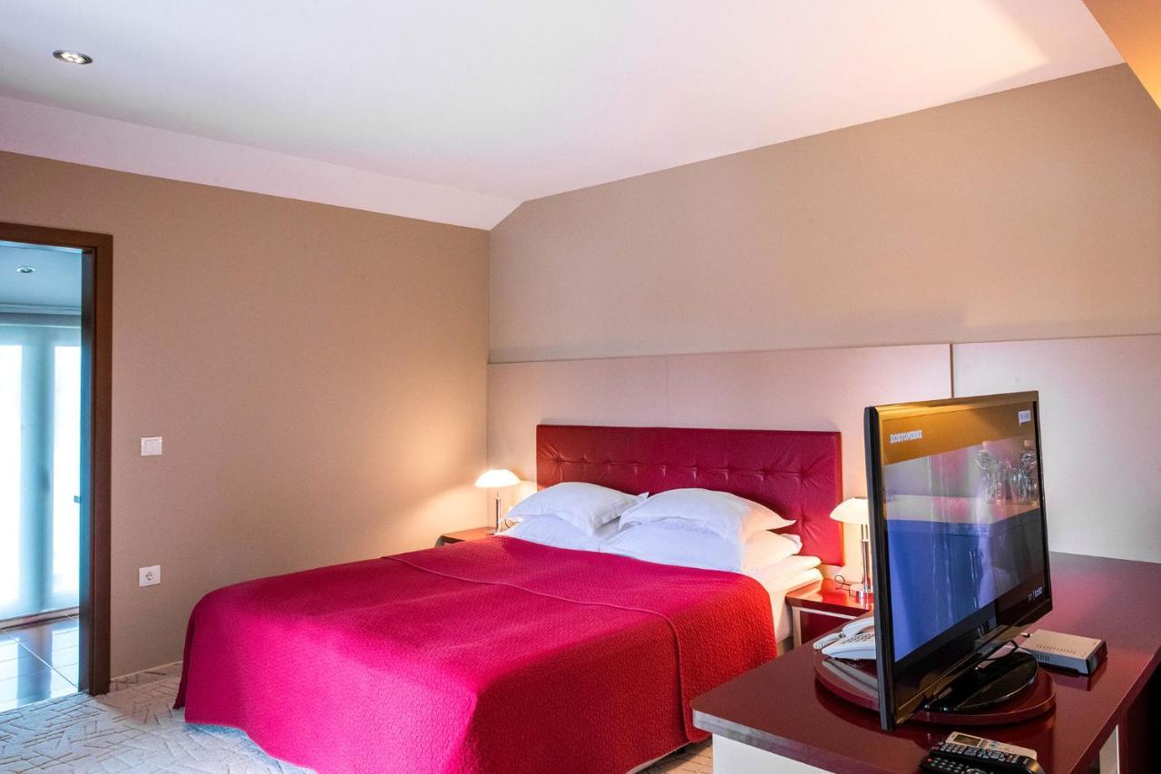 Hotel Villa Ekaterina Vakarel Экстерьер фото