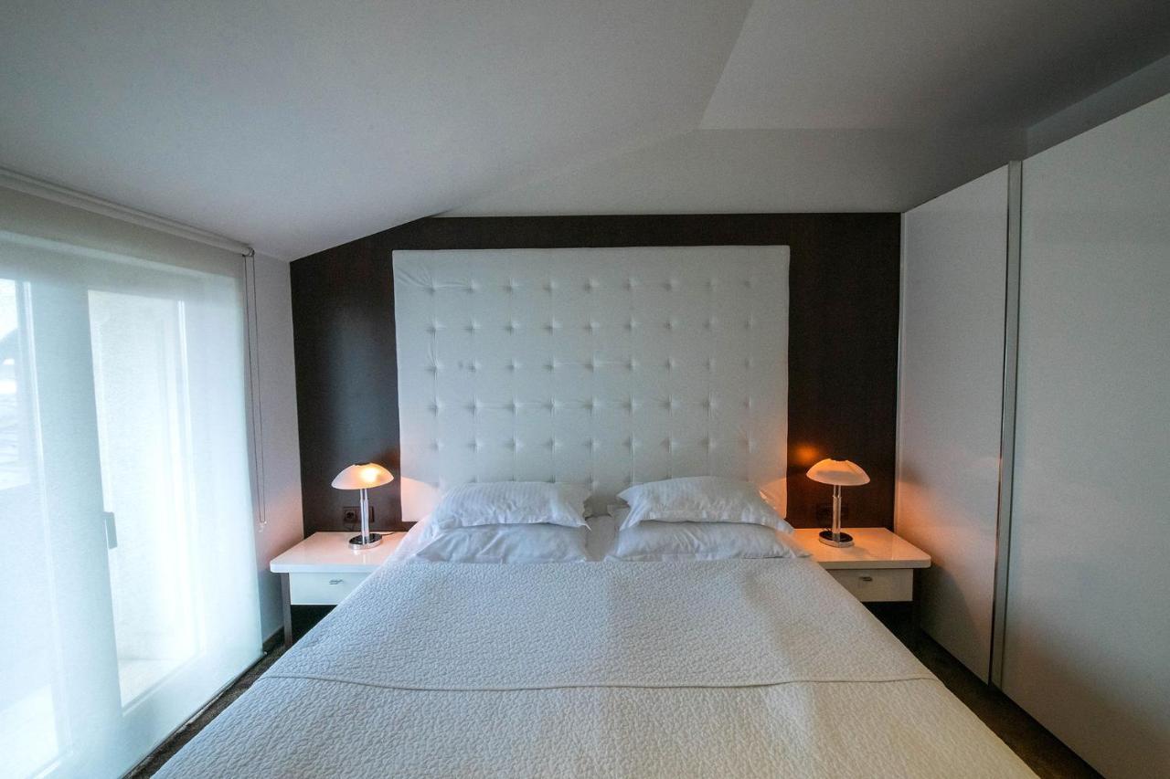 Hotel Villa Ekaterina Vakarel Экстерьер фото